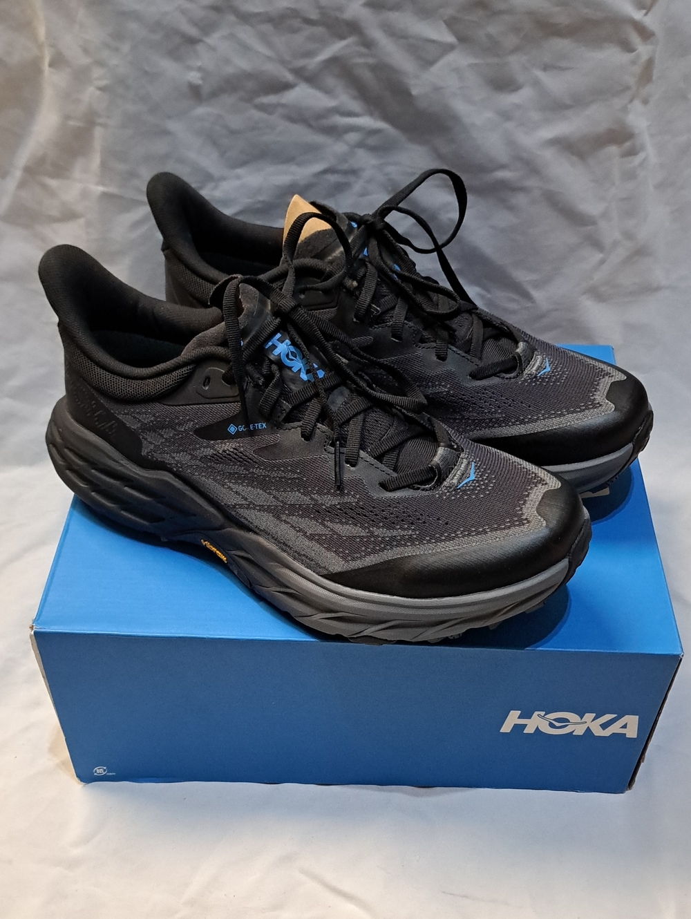 New NIB Hoka One One Speedgoat 5 GTX Spike Trail Runnjng Shoes Men's 10
